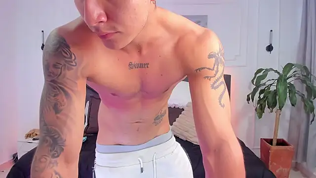 Leo santoro online show from 11-03-25, 02:29