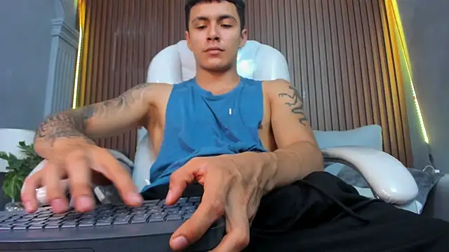 Leo santoro online show from 11-05-25, 03:45