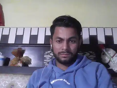 ursdreamperson online show from 12-15-25, 04:00