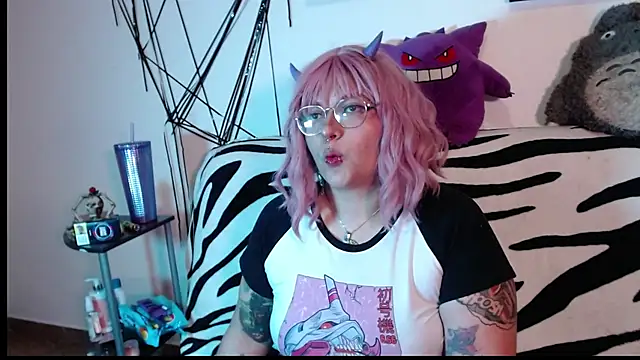 Snapshot of XxGreenGoodxX chatting on 02-25-26, 10:30 XxGreenGoodxX online show from 02-25-26, 10:30