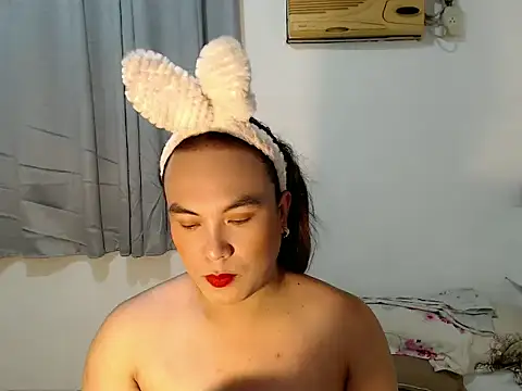 Snapshot of asianayumi chatting on 02-05-26, 11:48 asianayumi online show from 02-05-26, 11:48