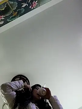 Snapshot of wsyx326 chatting on 04-09-26, 04:23 wsyx326 online show from 04-09-26, 04:23