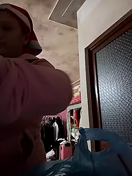 Snapshot of Bibilenu chatting on 10-20-25, 11:43 Bibilenu online show from 10-20-25, 11:43