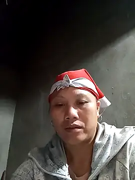 Snapshot of Bibilenu chatting on 11-01-25, 01:40 Bibilenu online show from 11-01-25, 01:40