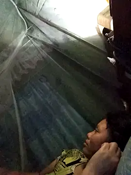 Snapshot of Bibilenu chatting on 11-05-25, 02:17 Bibilenu online show from 11-05-25, 02:17