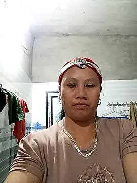 Snapshot of Bibilenu chatting on 11-16-25, 11:05 Bibilenu online show from 11-16-25, 11:05