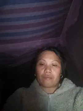 Snapshot of Bibilenu chatting on 11-24-25, 01:44 Bibilenu online show from 11-24-25, 01:44