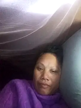 Snapshot of Bibilenu chatting on 11-25-25, 02:06 Bibilenu online show from 11-25-25, 02:06