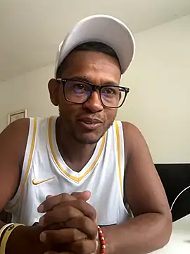 AndyCalifornia1 online show from 10-04-25, 04:05