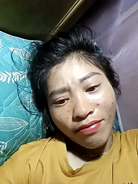 Snapshot of Phuongphuongg chatting on 10-28-25, 09:06 Phuongphuongg online show from 10-28-25, 09:06