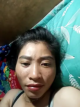 Snapshot of Phuongphuongg chatting on 11-09-25, 02:26 Phuongphuongg online show from 11-09-25, 02:26