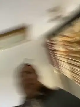 Snapshot of Nhung584 chatting on 10-20-25, 03:51 Nhung584 online show from 10-20-25, 03:51