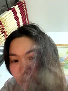 Snapshot of Nhung584 chatting on 11-09-25, 02:04 Nhung584 online show from 11-09-25, 02:04