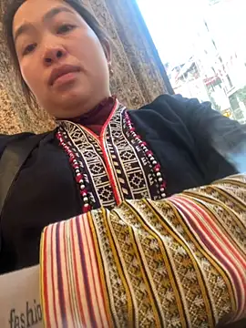 Snapshot of Nhung584 chatting on 11-16-25, 09:48 Nhung584 online show from 11-16-25, 09:48