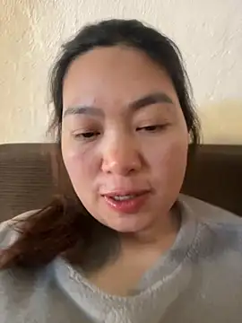 Snapshot of Nhung584 chatting on 11-24-25, 08:58 Nhung584 online show from 11-24-25, 08:58