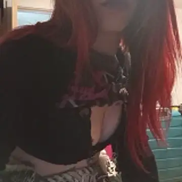 EatmeHardandenjoy online show from 01-06-26, 02:32