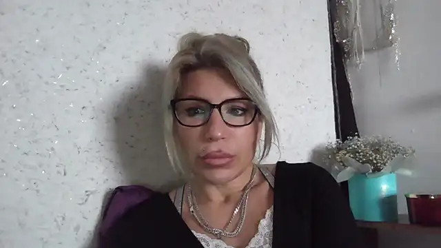 fox red lady7 online show from 01-15-26, 10:53