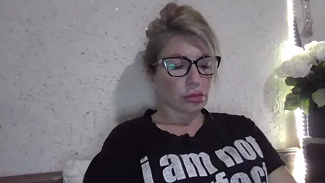 fox red lady7 online show from 01-31-26, 09:46