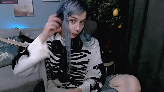 SophieAsh online show from 09-26-25, 06:28