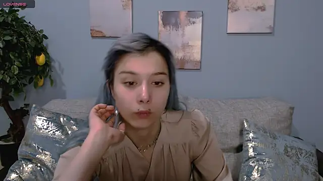 SophieAsh online show from 10-02-25, 07:15
