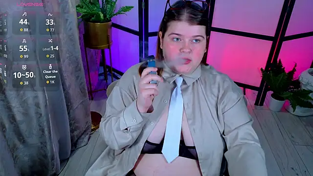 Mia Ray online show from 11-22-25, 07:46