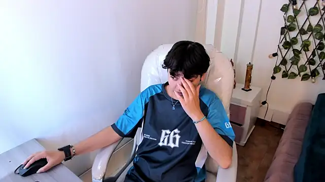 Nathaly ds online show from 11-21-25, 07:34