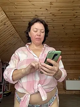 Kiravix online show from 12-21-25, 09:05