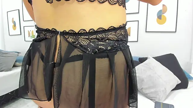 dakota roussee online show from 11-06-25, 12:28