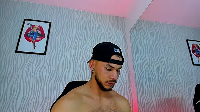 Snapshot of dylan_jacobx chatting on 11-12-25, 03:18 dylan jacobx online show from 11-12-25, 03:18