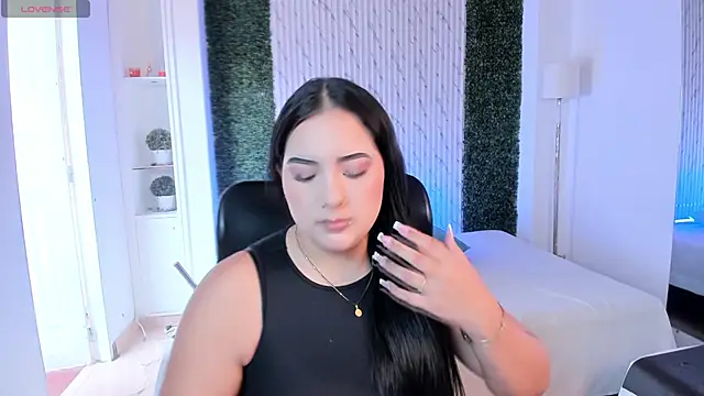 sofiacaramel online show from 11-01-25, 03:14