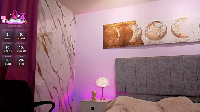 antonellastar24  online show from 04-08-26, 08:31