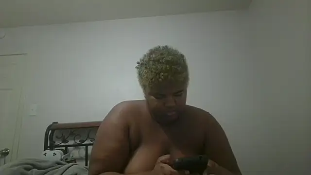 techprincessxx online show from 09-26-25, 05:28