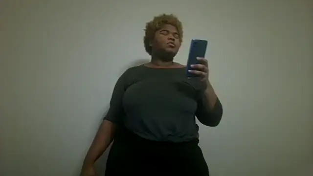 techprincessxx online show from 11-14-25, 05:17