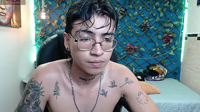 derekfly online show from 09-30-25, 03:22