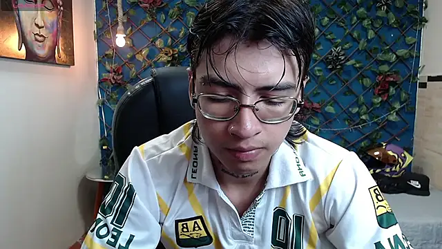derekfly online show from 10-08-25, 03:04
