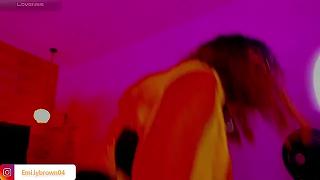 Snapshot of Emily_brown04 chatting on 03-06-26, 12:45 Emily brown04 online show from 03-06-26, 12:45