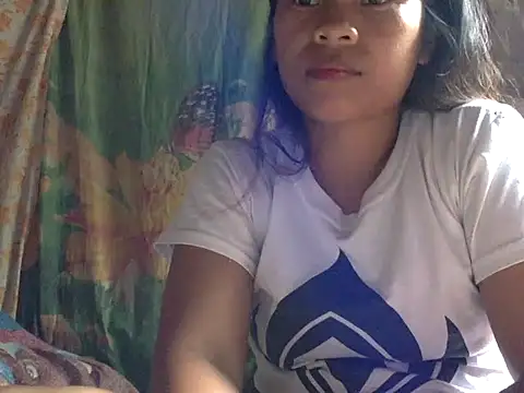 precious lyn online show from 10-17-25, 03:42