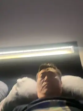 Snapshot of tashaninlife chatting on 10-30-25, 05:09 tashaninlife online show from 10-30-25, 05:09