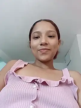 Snapshot of Natzury chatting on 10-31-25, 08:21 Natzury online show from 10-31-25, 08:21