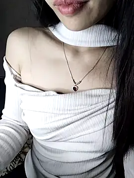 Snapshot of Windy_sexyy chatting on 10-23-25, 04:50 Windy sexyy online show from 10-23-25, 04:50