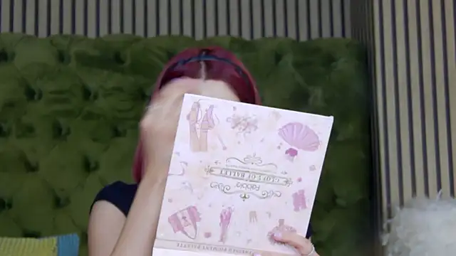 LunaHart online show from 02-22-26, 09:08