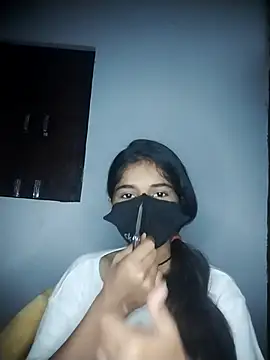 Snapshot of Sexey-Puja chatting on 10-14-25, 02:56 Sexey-Puja online show from 10-14-25, 02:56