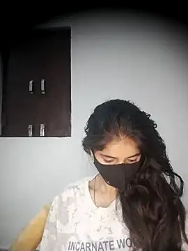 Sexey-Puja online show from 10-28-25, 02:15