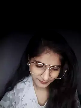 Sexey-Puja online show from 12-17-25, 04:18