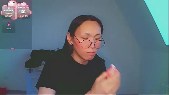 YingYing  online show from 10-11-25, 02:59