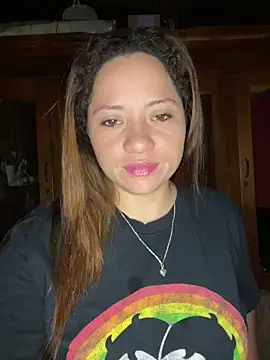 Snapshot of sabrossa chatting on 11-16-25, 04:51 sabrossa online show from 11-16-25, 04:51