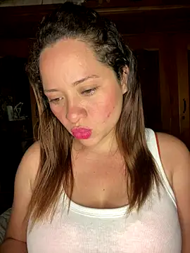 Snapshot of sabrossa chatting on 12-03-25, 04:09 sabrossa online show from 12-03-25, 04:09