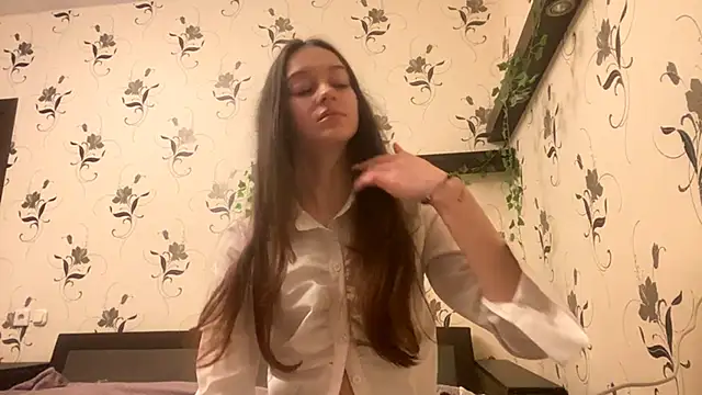 AshleyEady online show from 09-25-25, 05:49