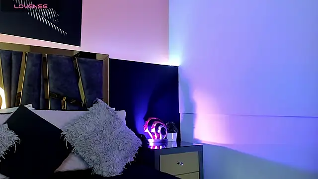 ScarletTorres online show from 09-17-25, 05:25