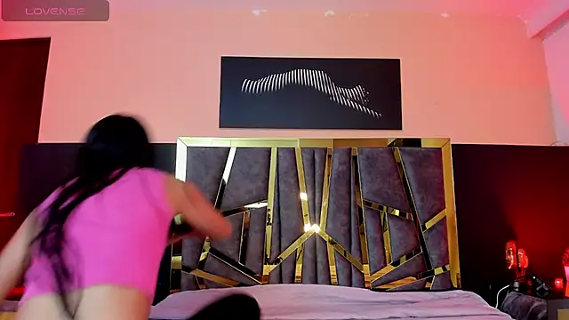 ScarletTorres online show from 11-25-25, 06:08